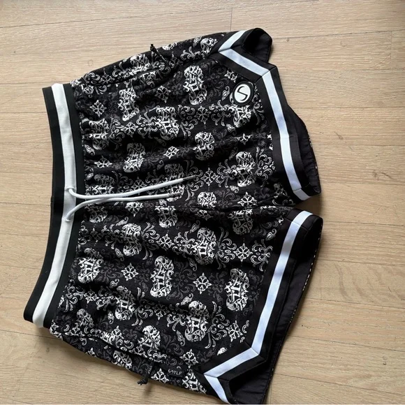 TLF MESH SHORTS. New without tags. - Picture 3 of 3